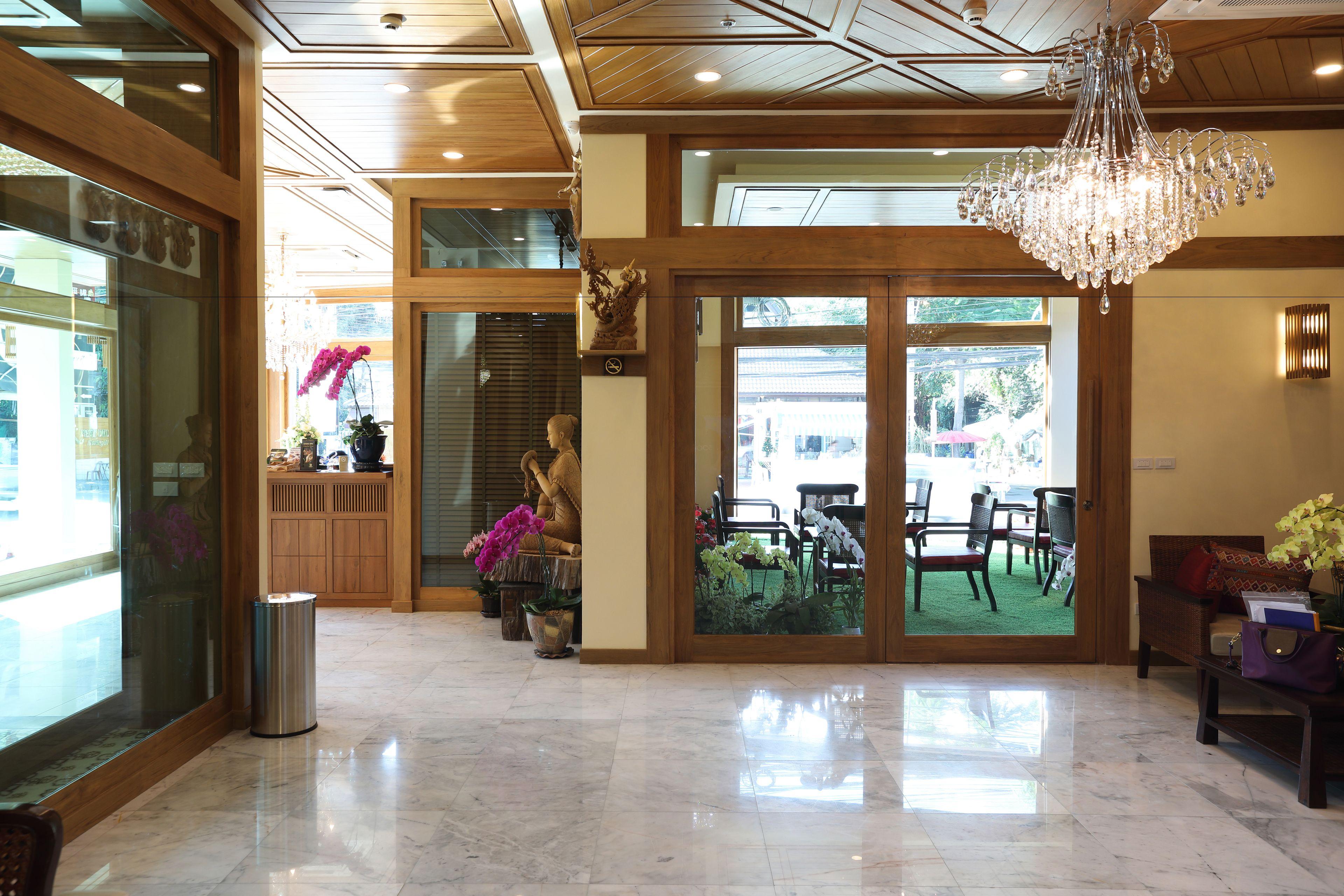 Peak Nimman Prestige Hotel — Photos 2
